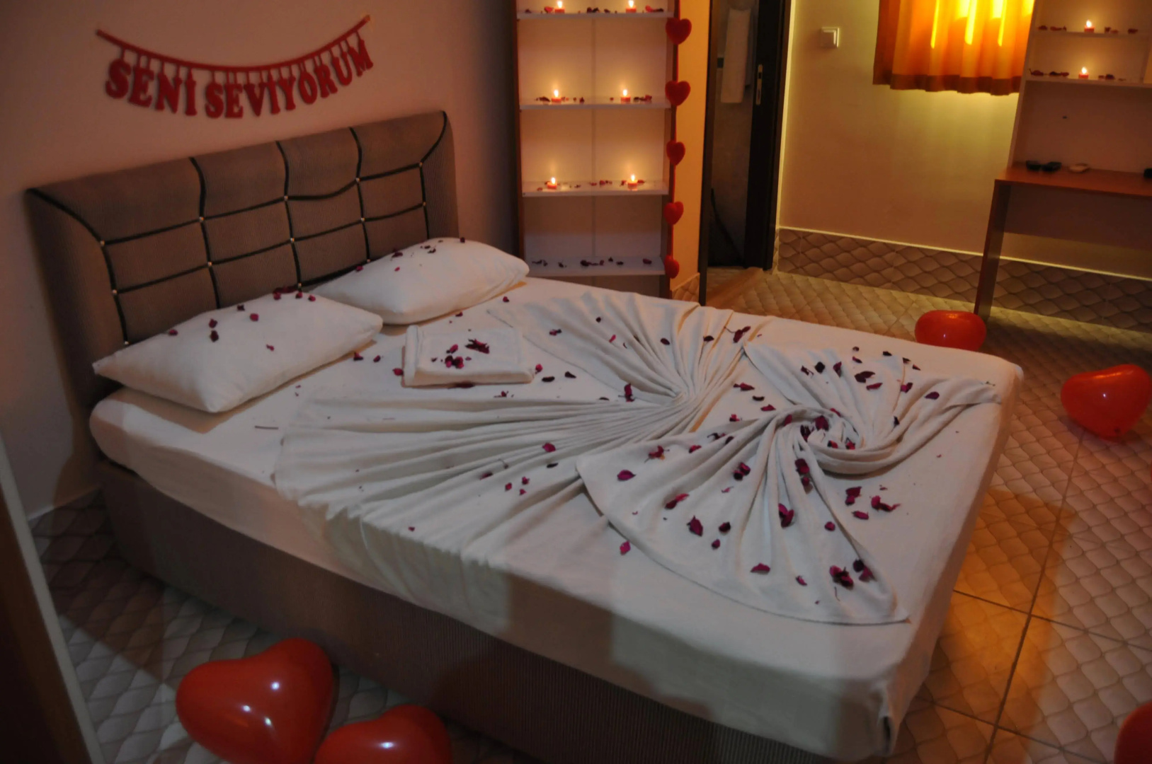 Photo - Exporoyal Hotel