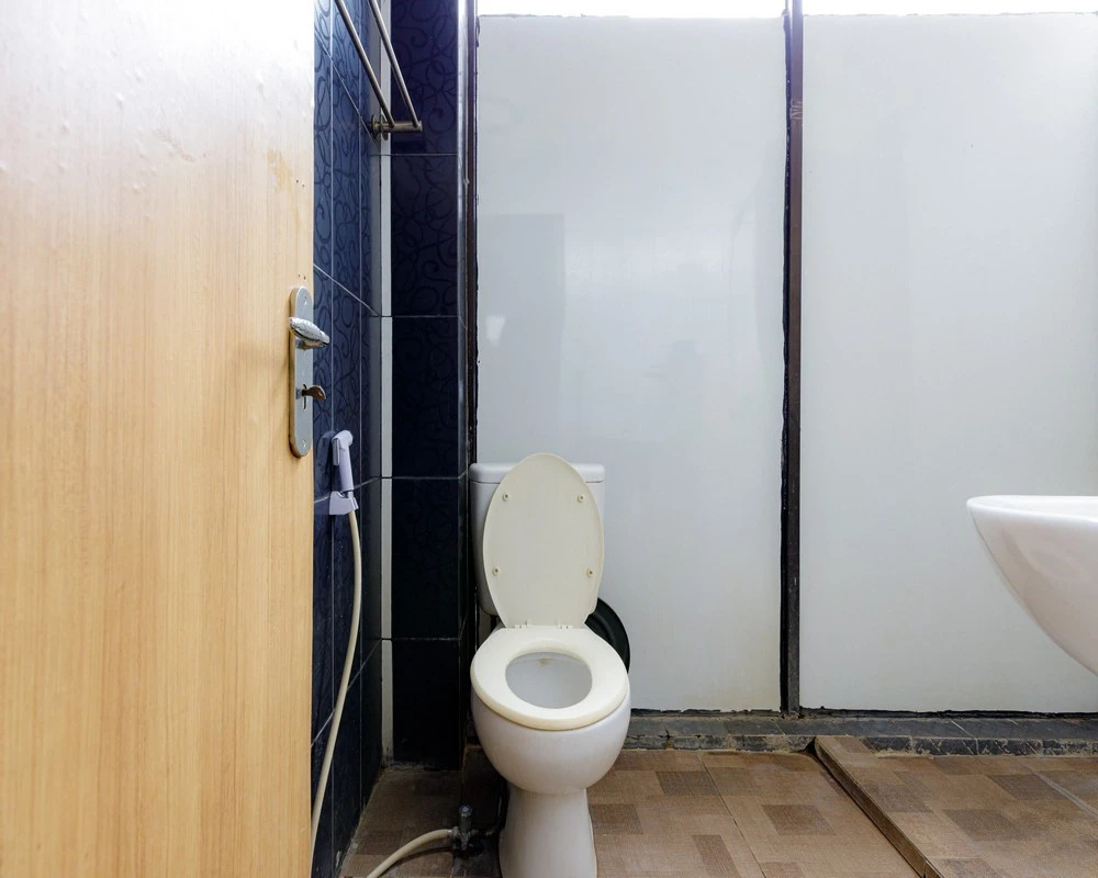 Urbanview SRB Near Mall Ciputra Cibubur
