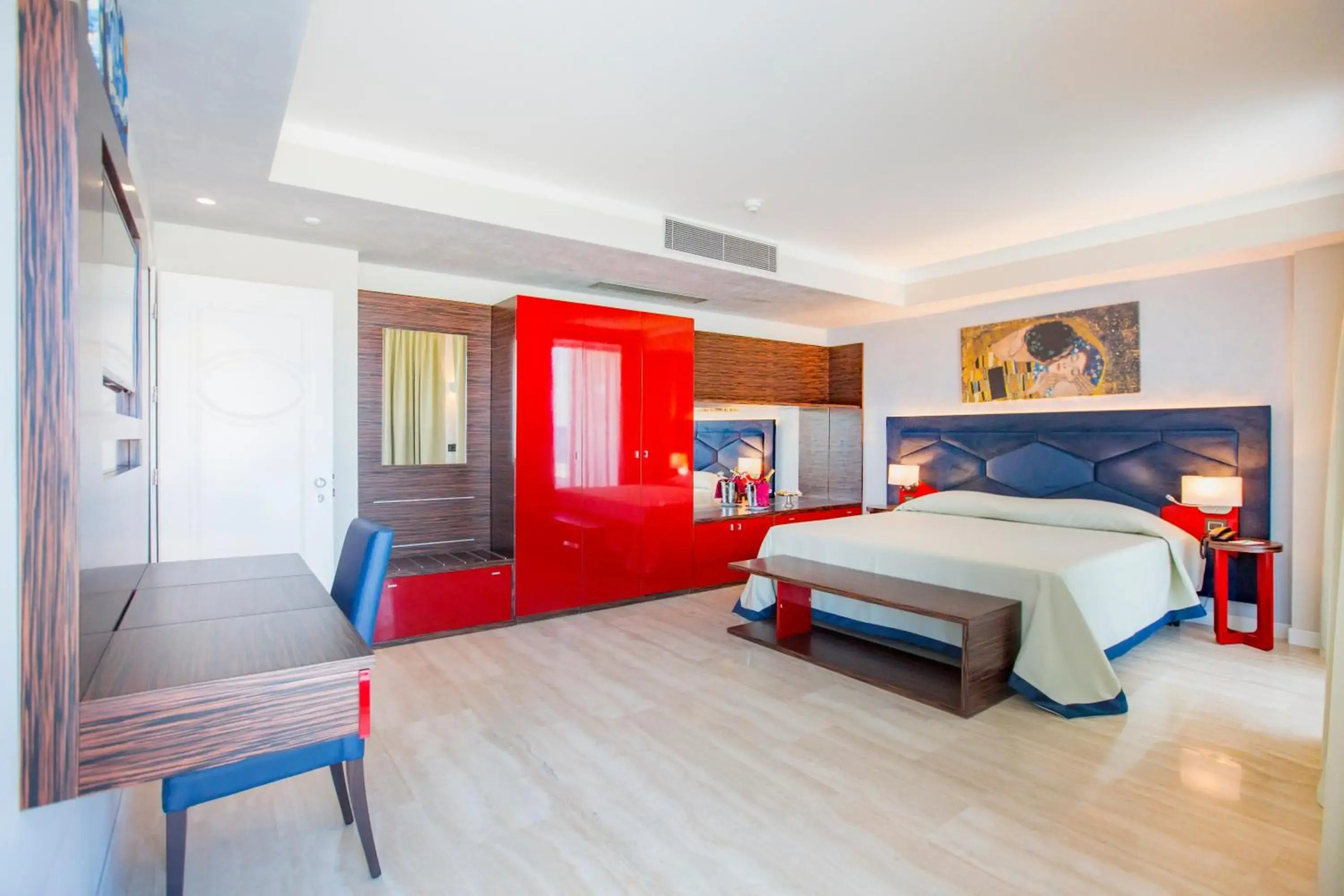 Photo - Victoria Palace Cefalù