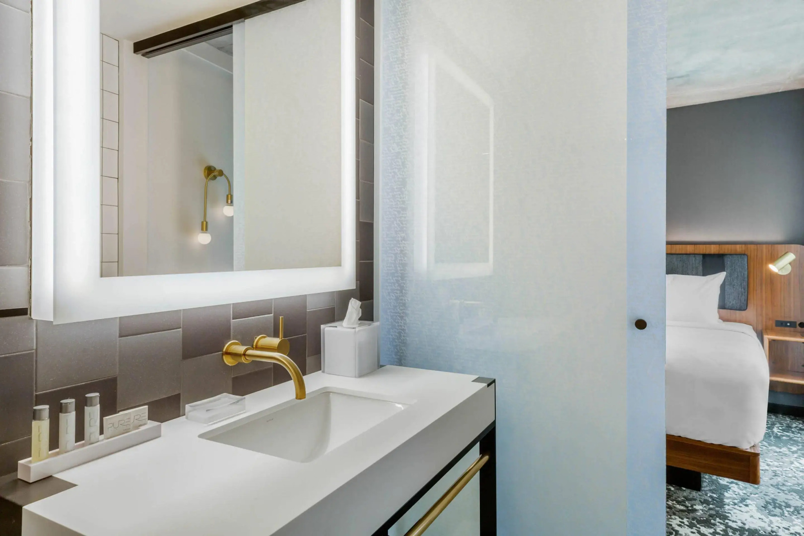 Photo - Cambria Hotel Boston Downtown - Seaport