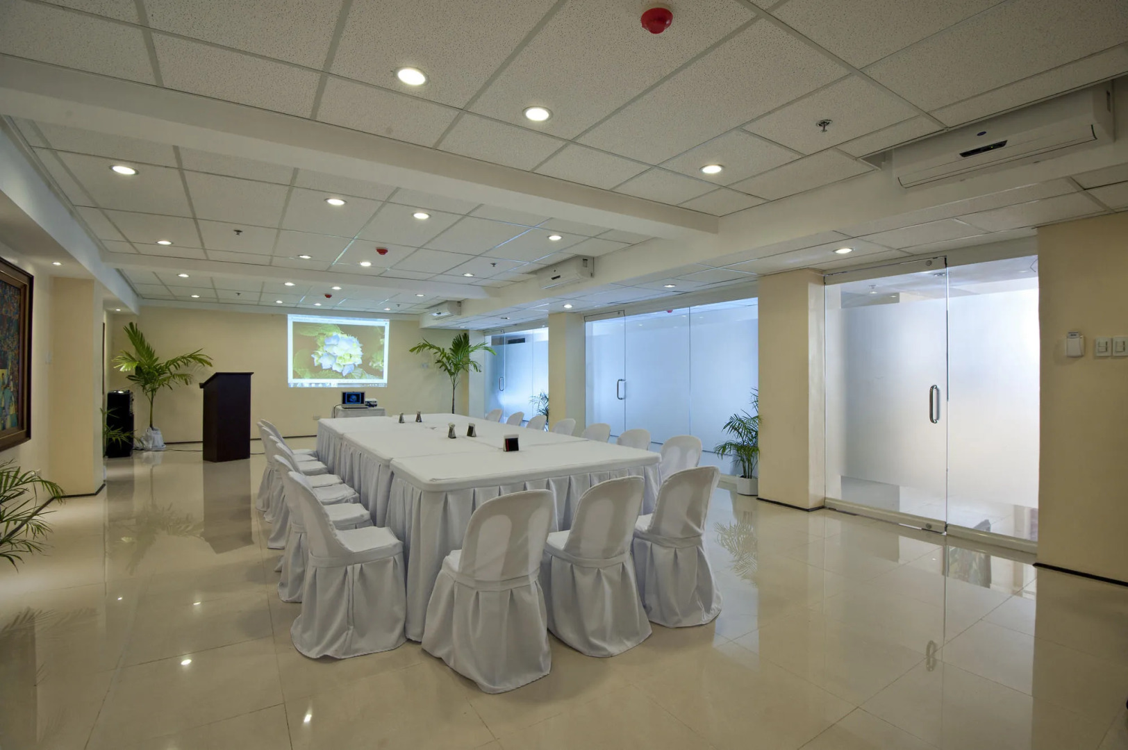 Photo - M Citi Suites