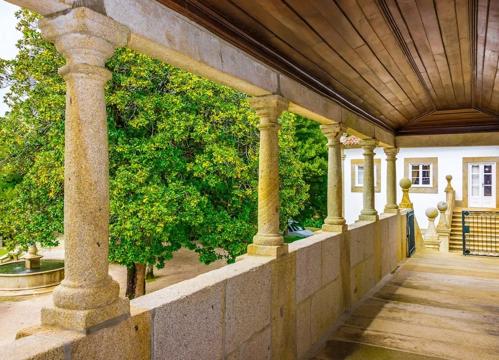 Photo - Paço de Calheiros - Turismo de Habitação
