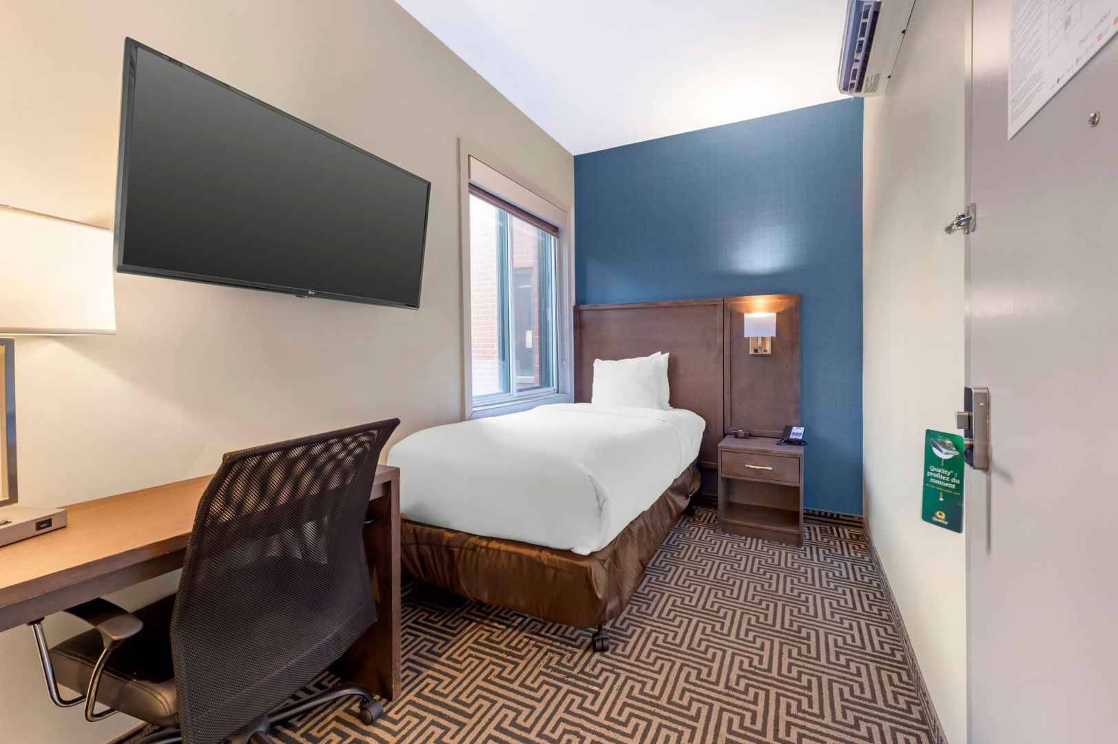 Photo - Quality Inn Centre-Ville