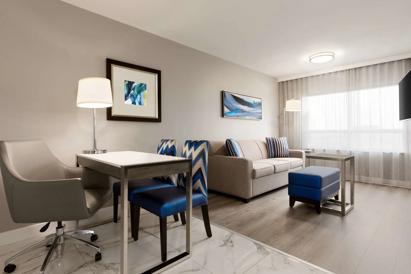 Foto - Embassy Suites By Hilton Toronto Airport