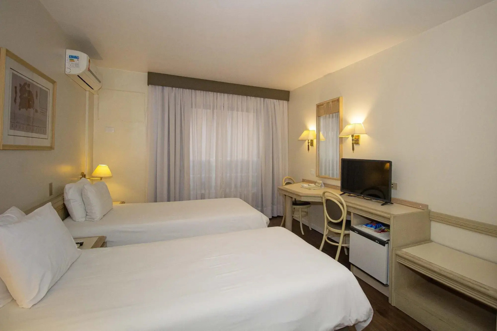 Photo - Trevi Hotel e Business