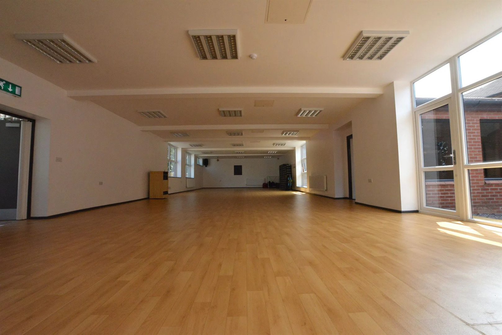 Foto - The Waterside Hotel and Leisure Club