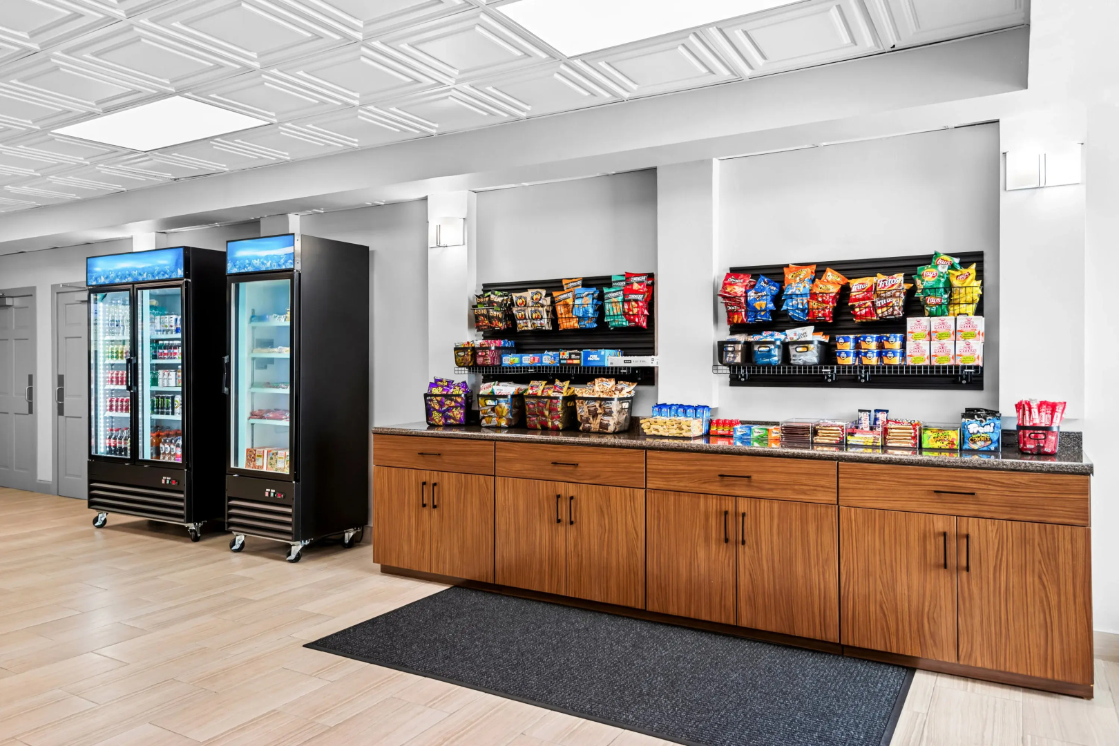 Photo - HomeTowne Studios by Red Roof & Conference Center Cortland