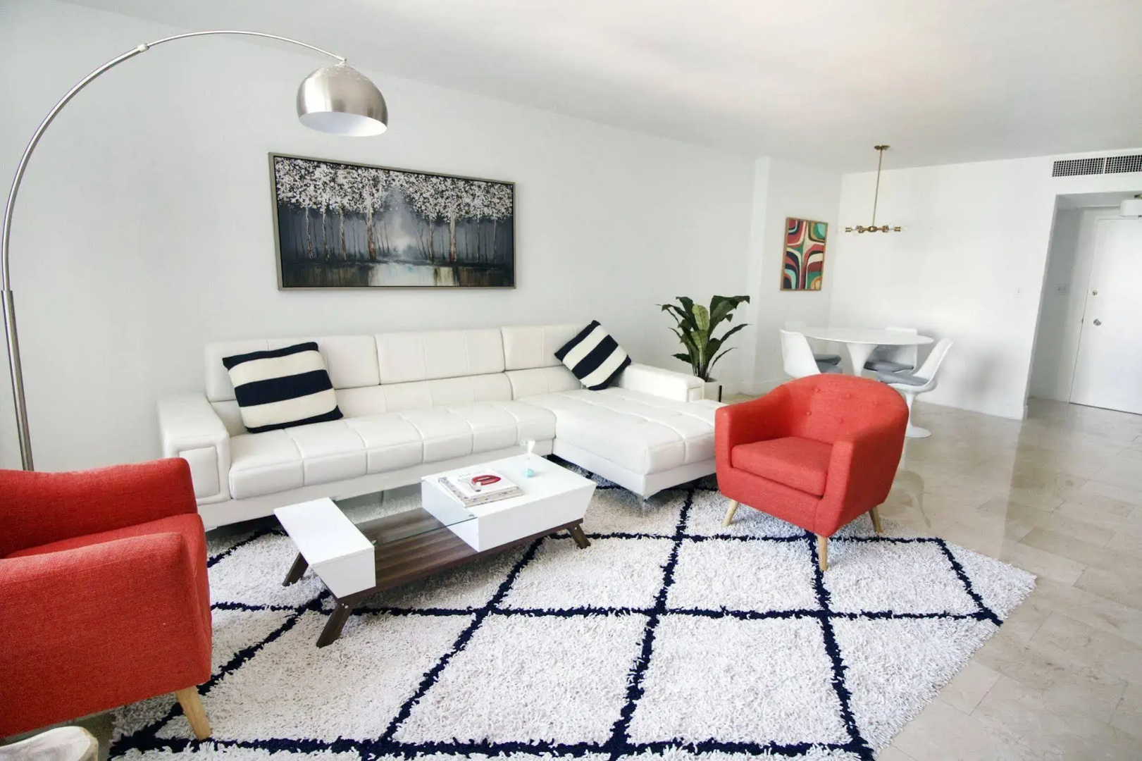 Photo - Seacoast Suites on Miami Beach