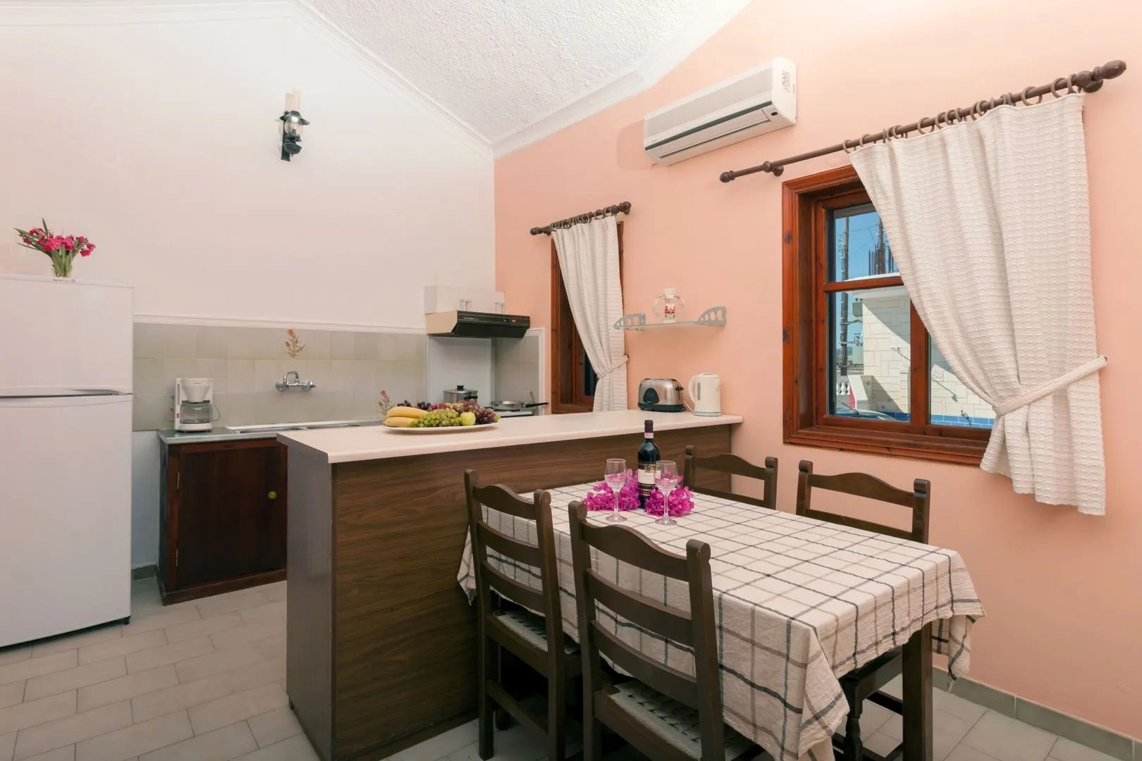 Photo - Alykes Park Bungalows