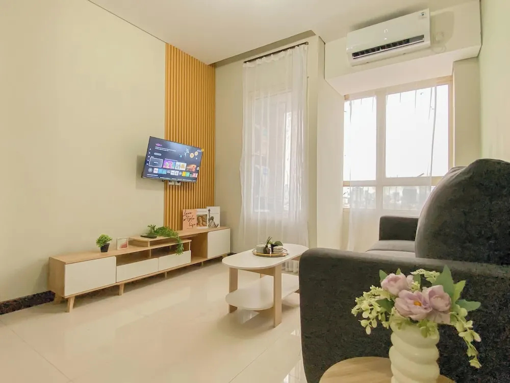 Basic Style And Homey 2Br At Apartment Nifarro Park