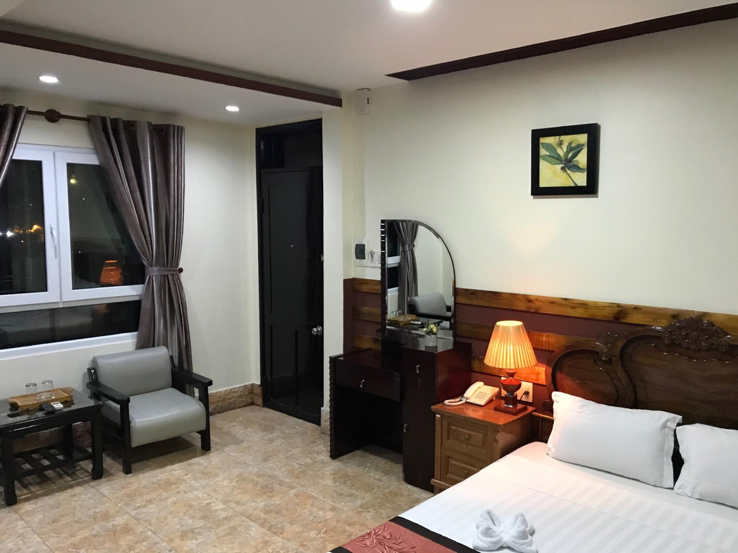 SUNNY HOTEL NHA TRANG