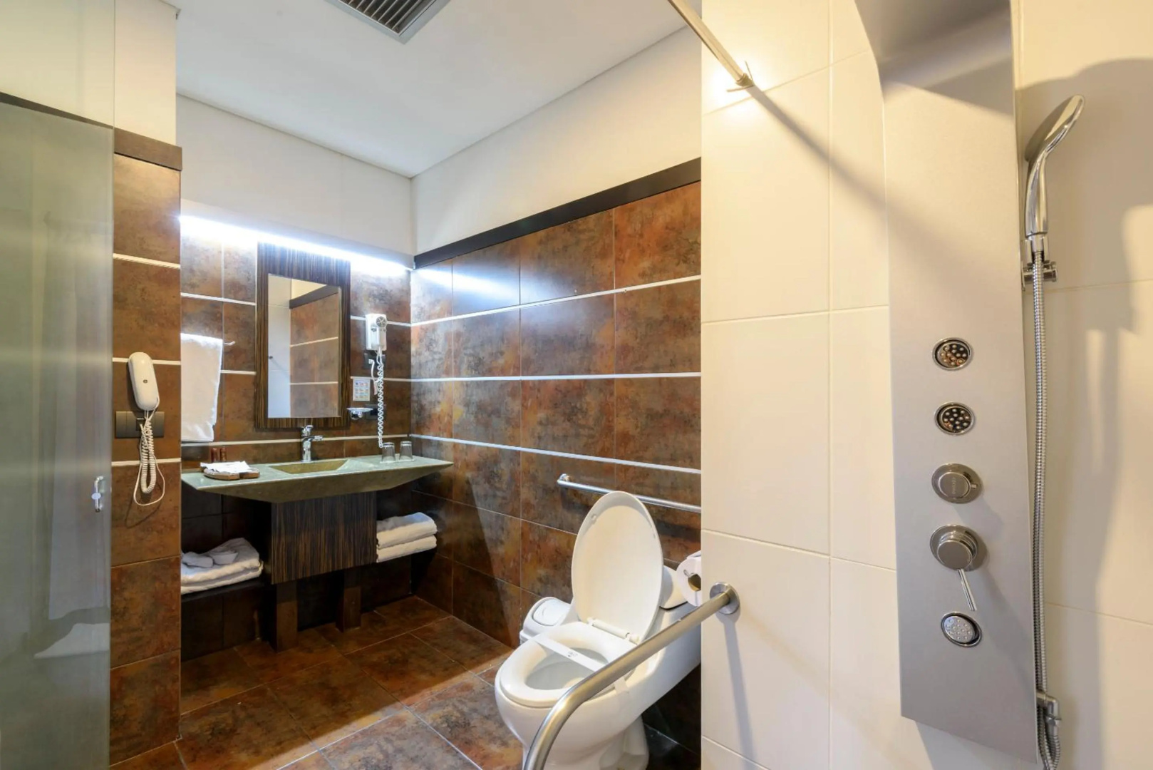 Photo - Diez Hotel Categoria Colombia