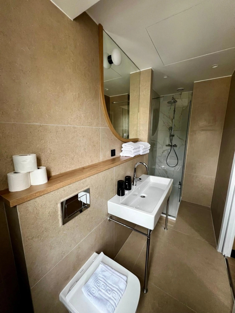 Photo - Hotel Amiral Fondary