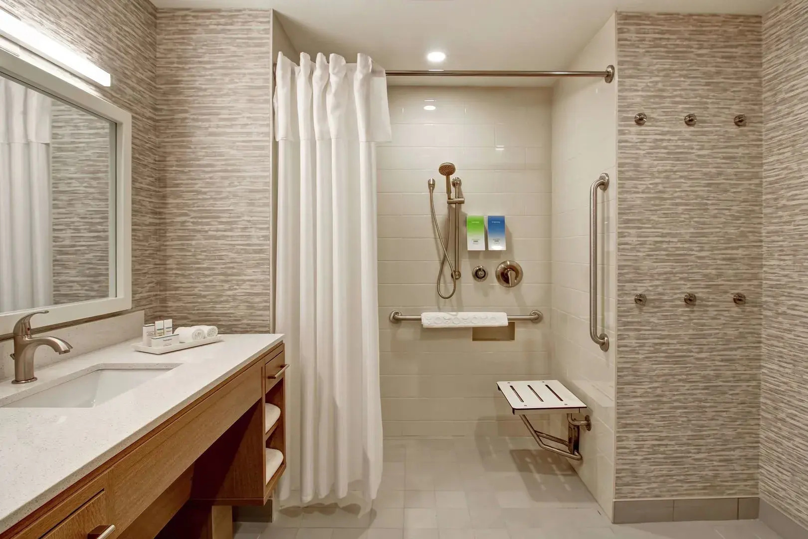 Foto - Home2 Suites By Hilton Montreal Dorval