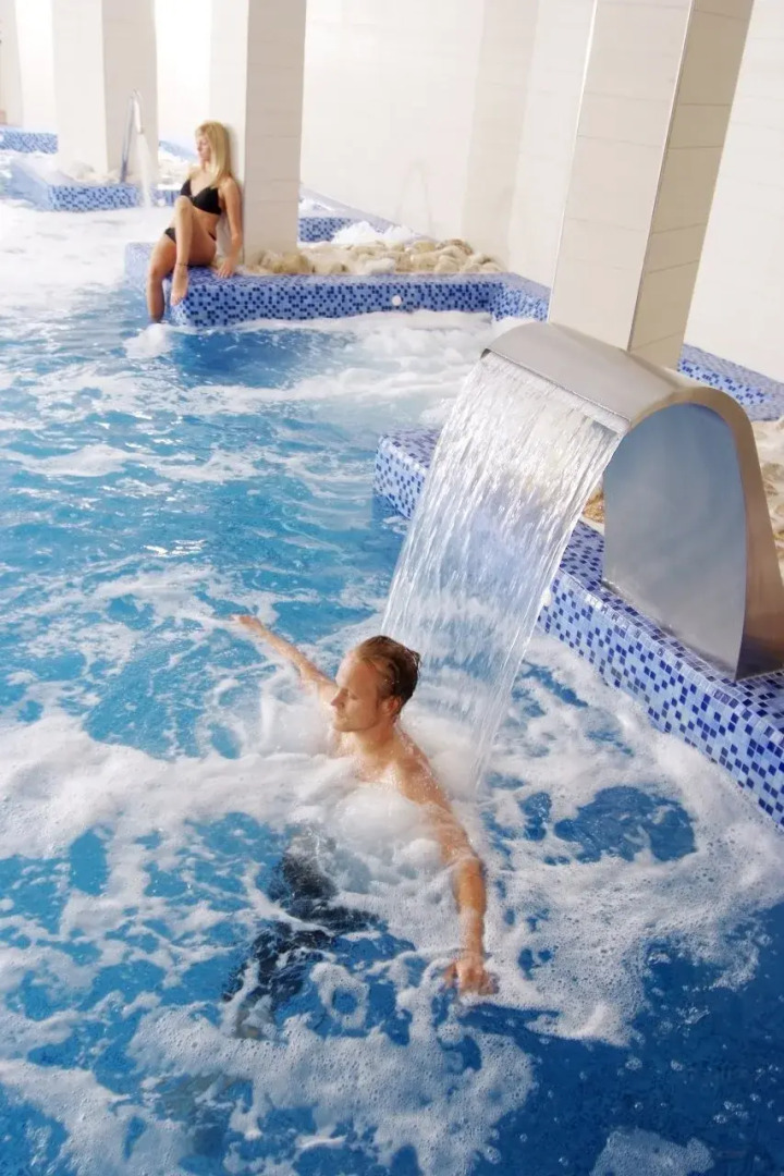 Photo - Zafiro Tropic