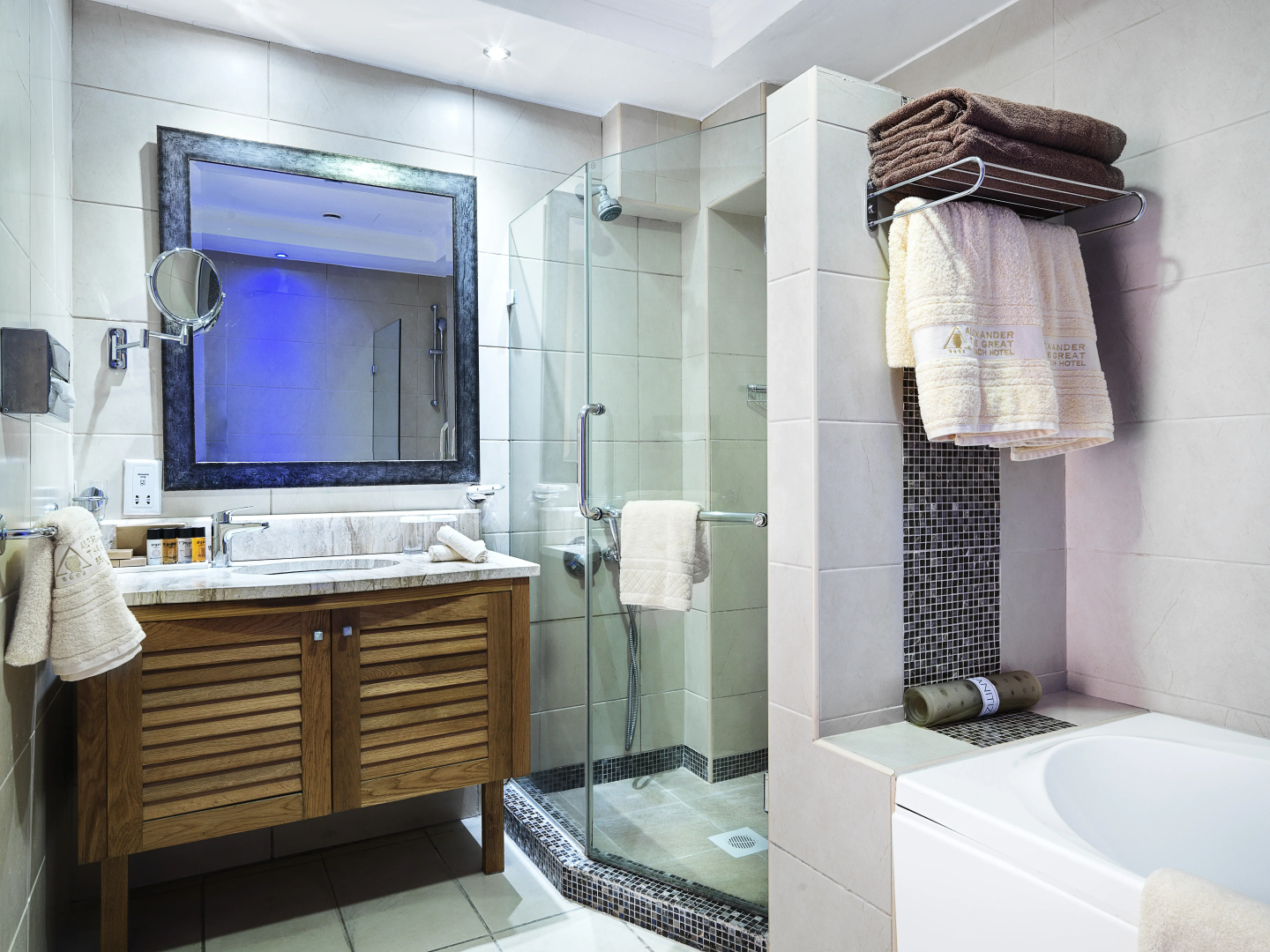 Photo - Alexander The Great Beach Hotel