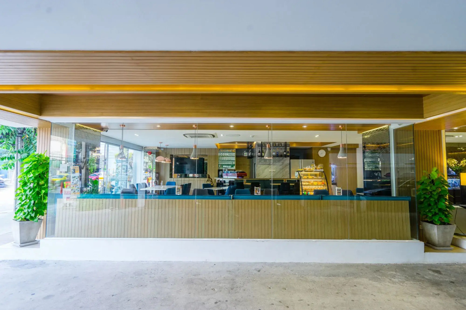 Photo - Samran Place Hotel