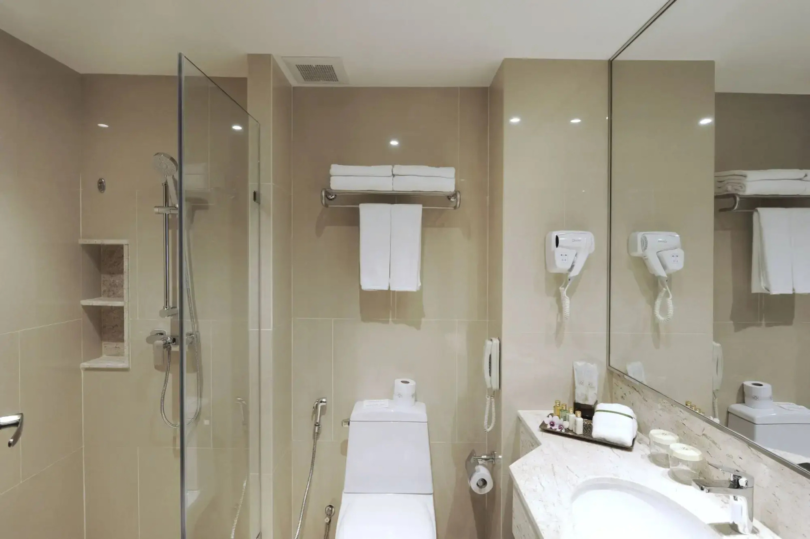 Foto - Al Meroz Hotel Bangkok - The Leading Halal Hotel