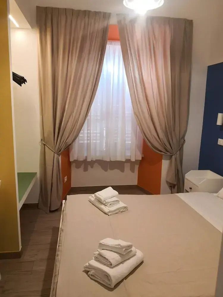 Photo - Vatican Italian rooms