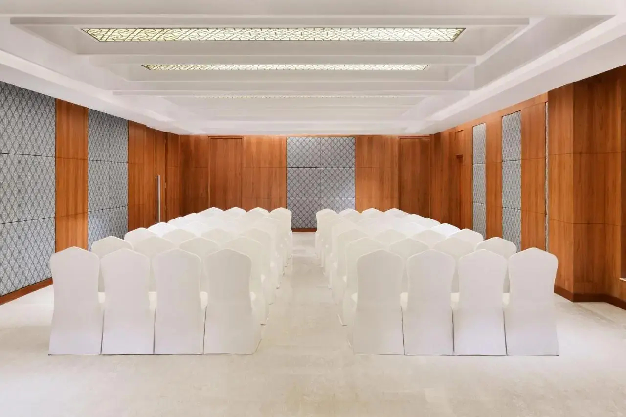 Photo - Four Points by Sheraton Jaipur, City Square