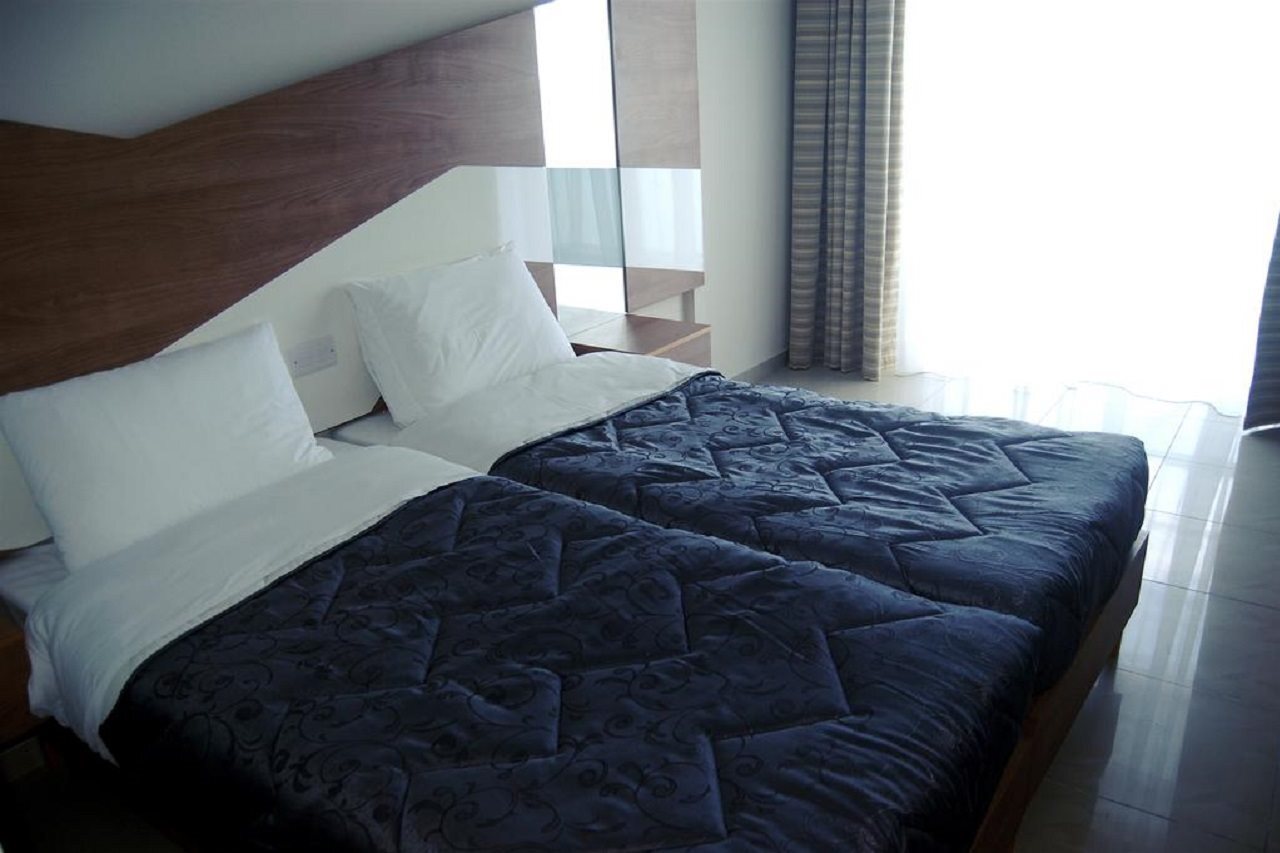 Foto - Water's Edge Hotel