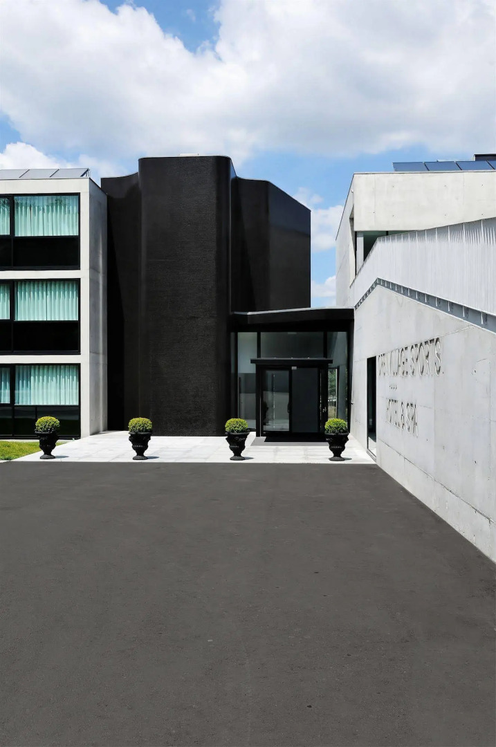 Photo - Open Village Sports Hotel & Spa Club