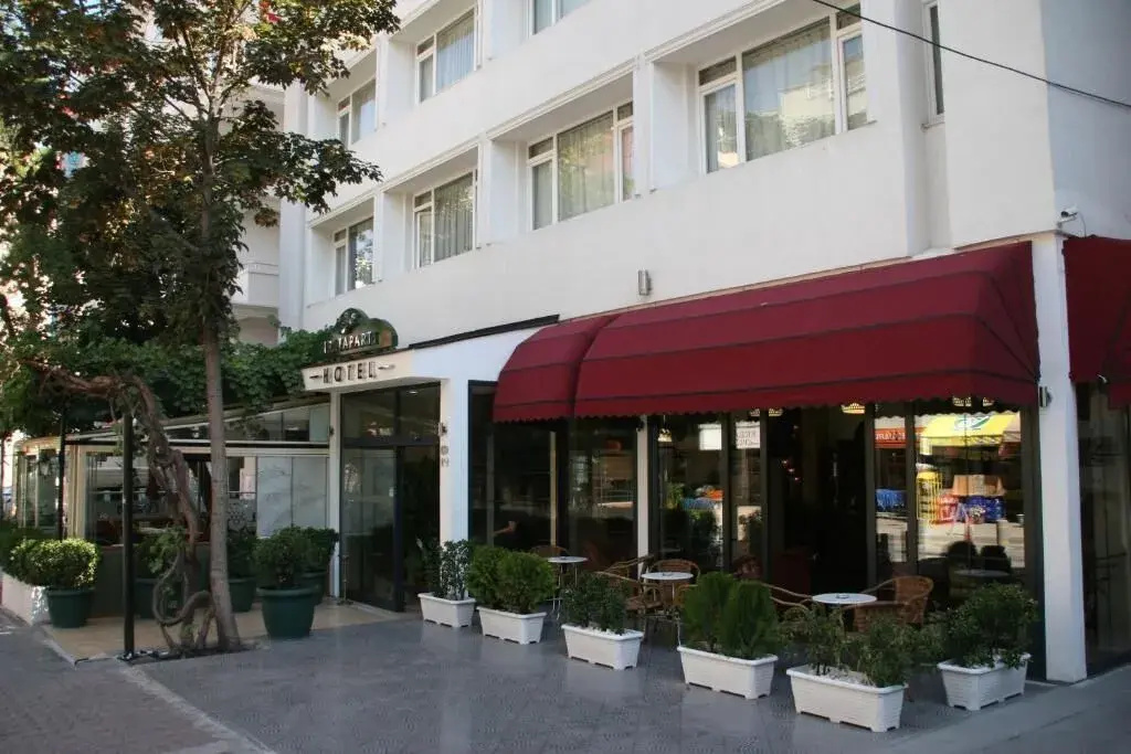 Photo - First Apart Residence