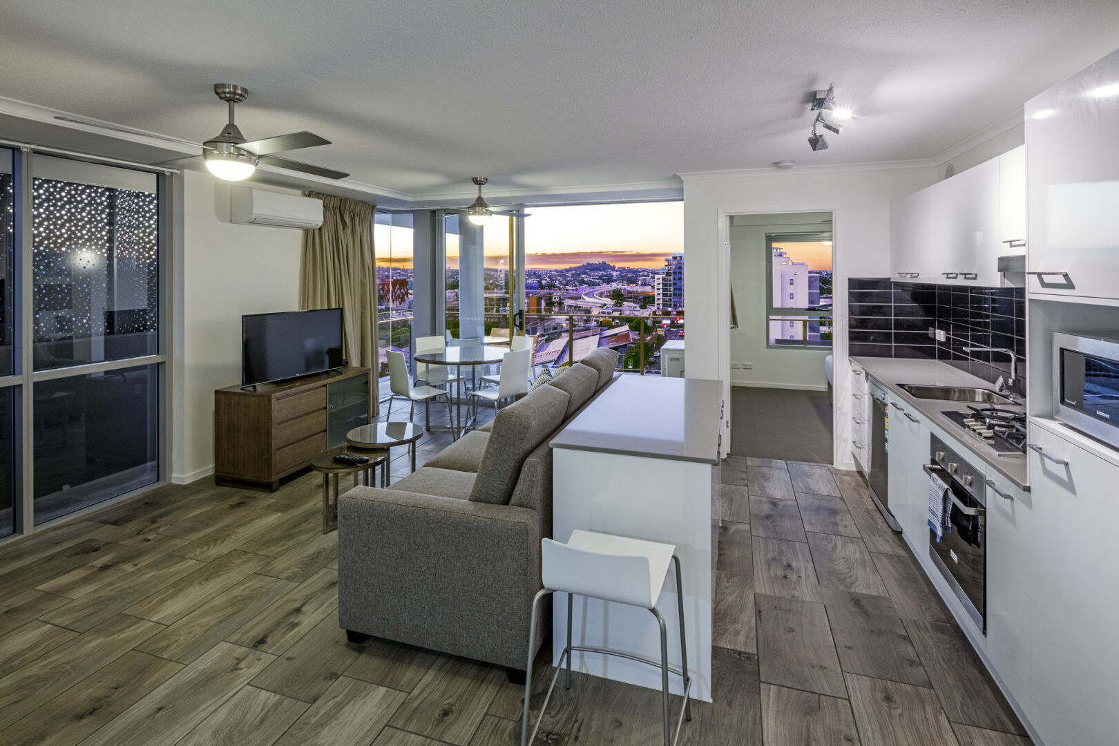 Photo - Direct Collective - Pavilion and Governor on Brookes