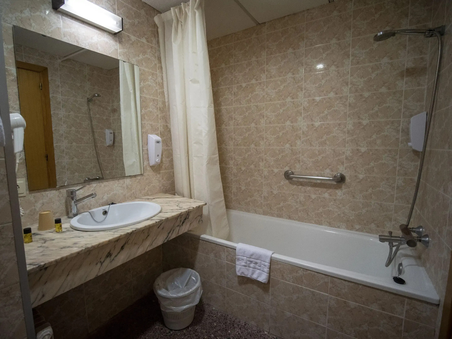 Photo - Hotel Don Juan Tossa