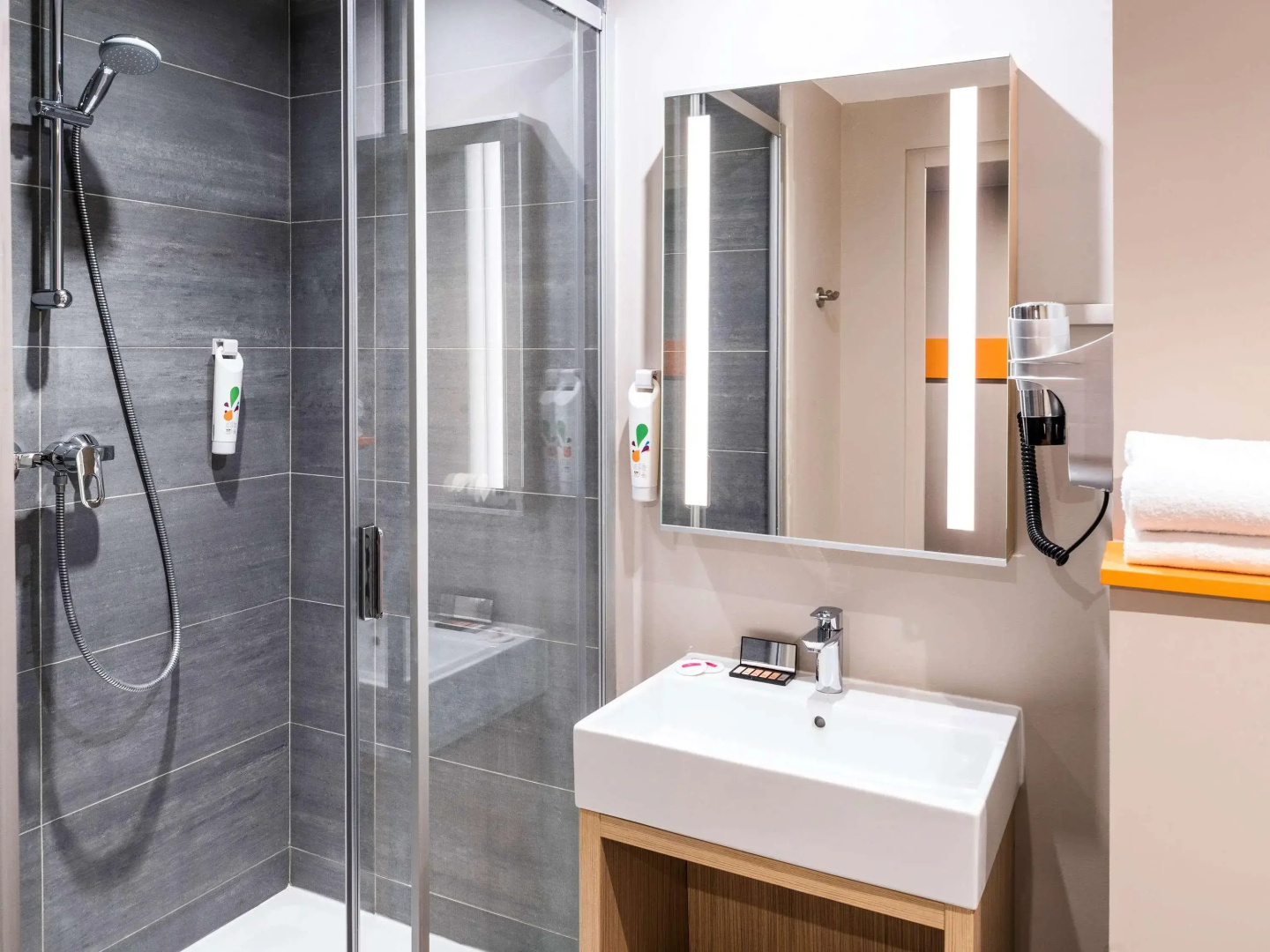 Foto - ibis Styles Clamart Gare Grand Paris