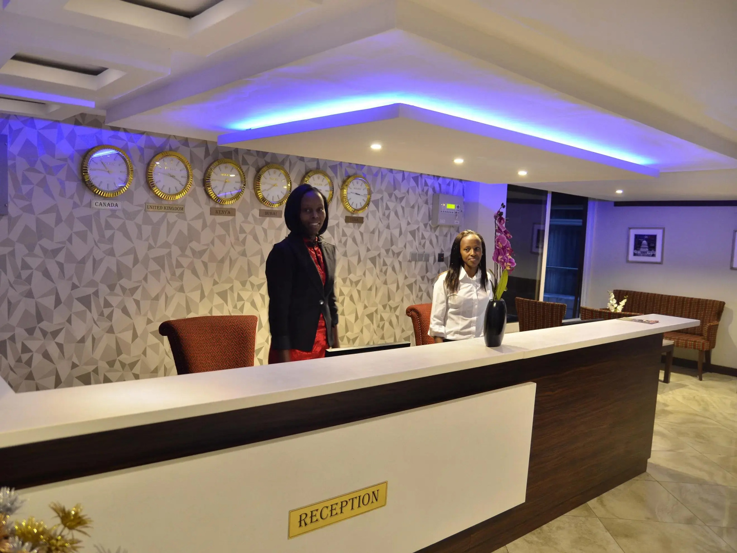 Photo - Cloud Hotel & Suites