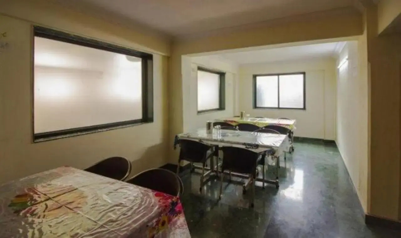 Foto - FabHotel East Field Homes - Airport Road