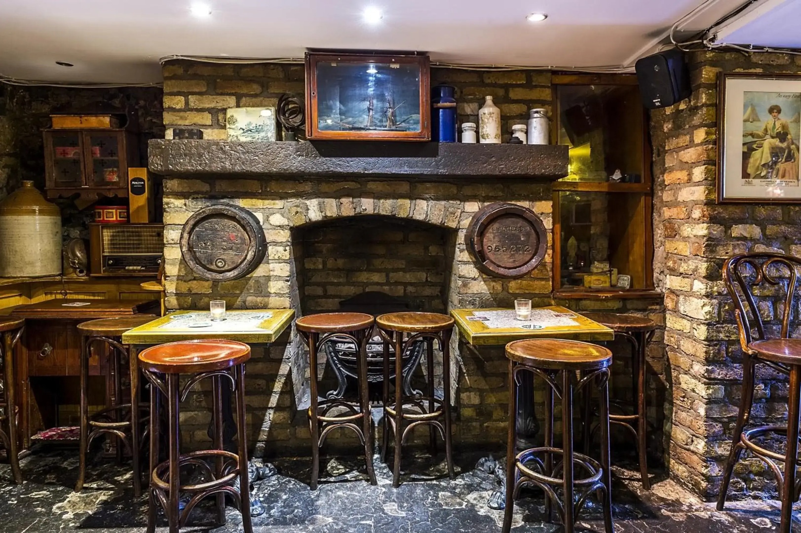 Photo - Uppercross House Hotel