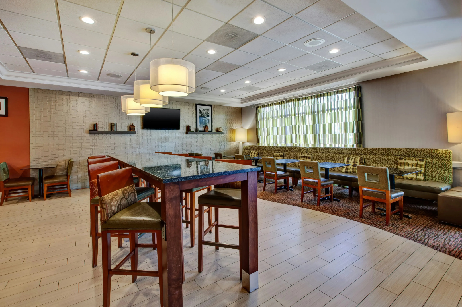Foto - Hampton Inn College Park