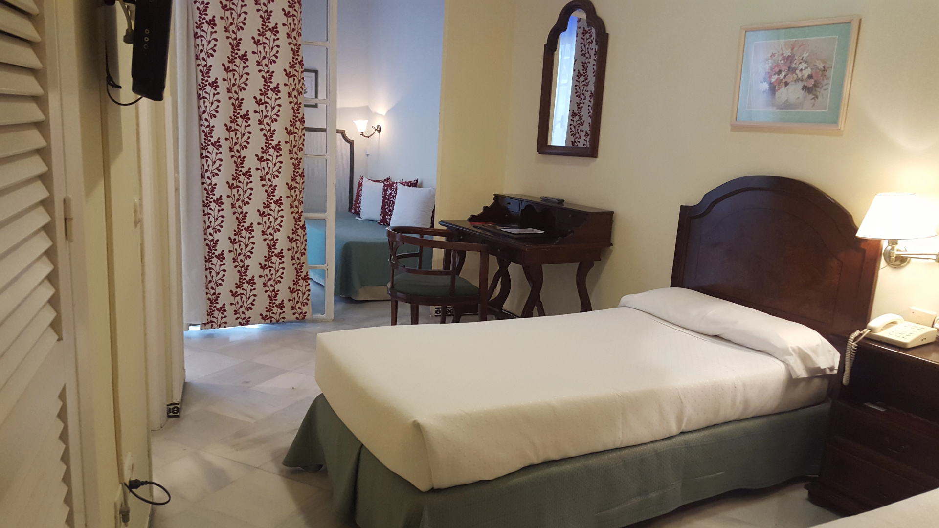 Foto - Hotel Abril