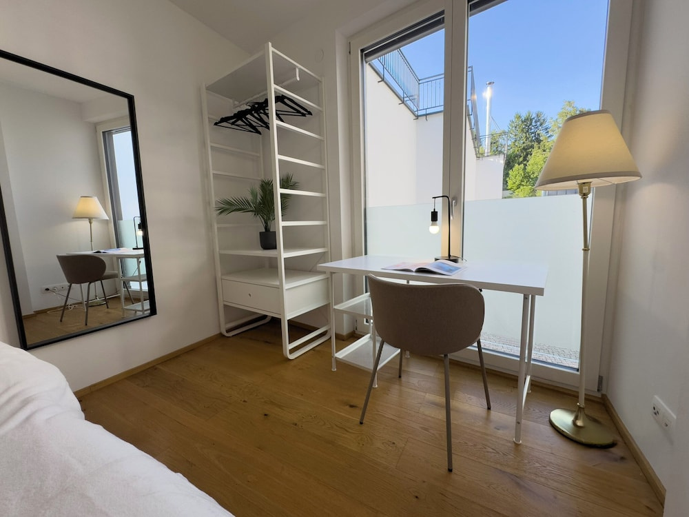 Photo - Hillside Living Vienna