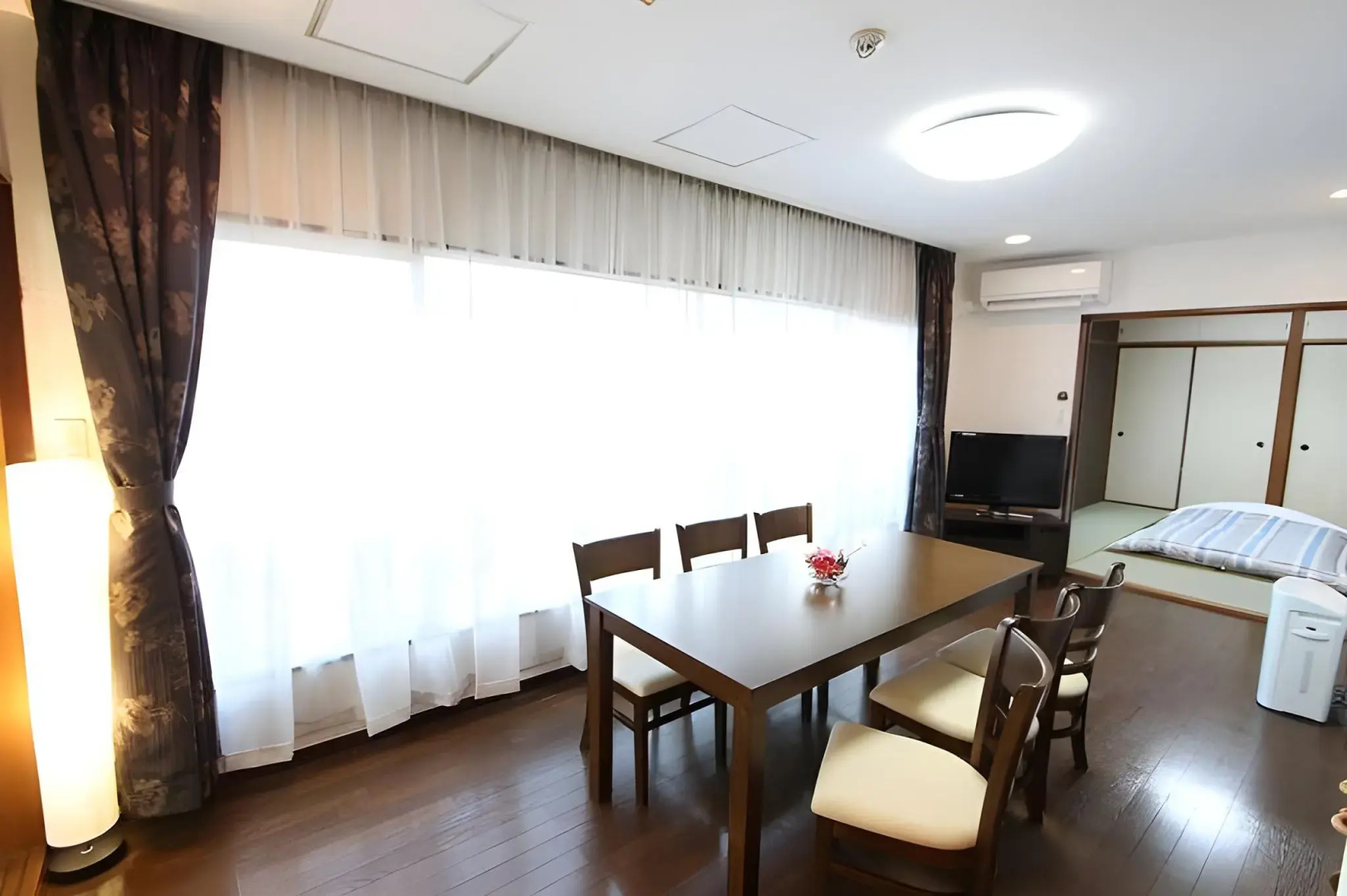 Foto - HOTEL LiVEMAX BUDGET Tokyo Kiba