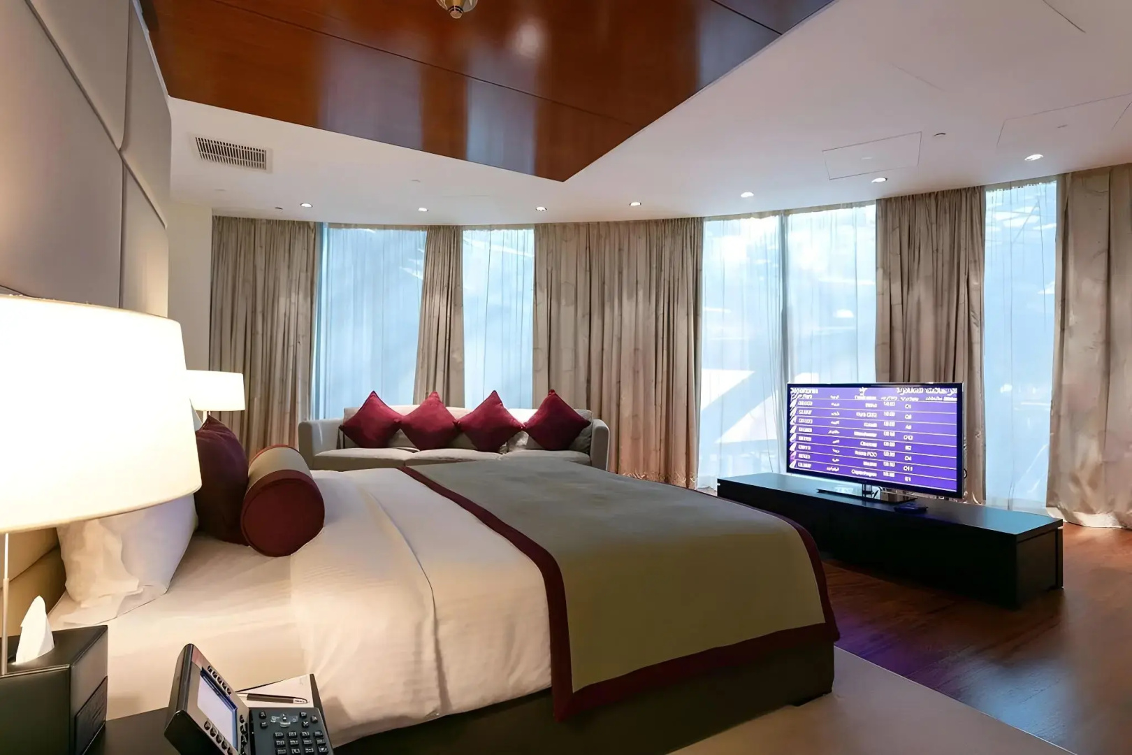 Photo - Oryx Airport Hotel -Transit Only