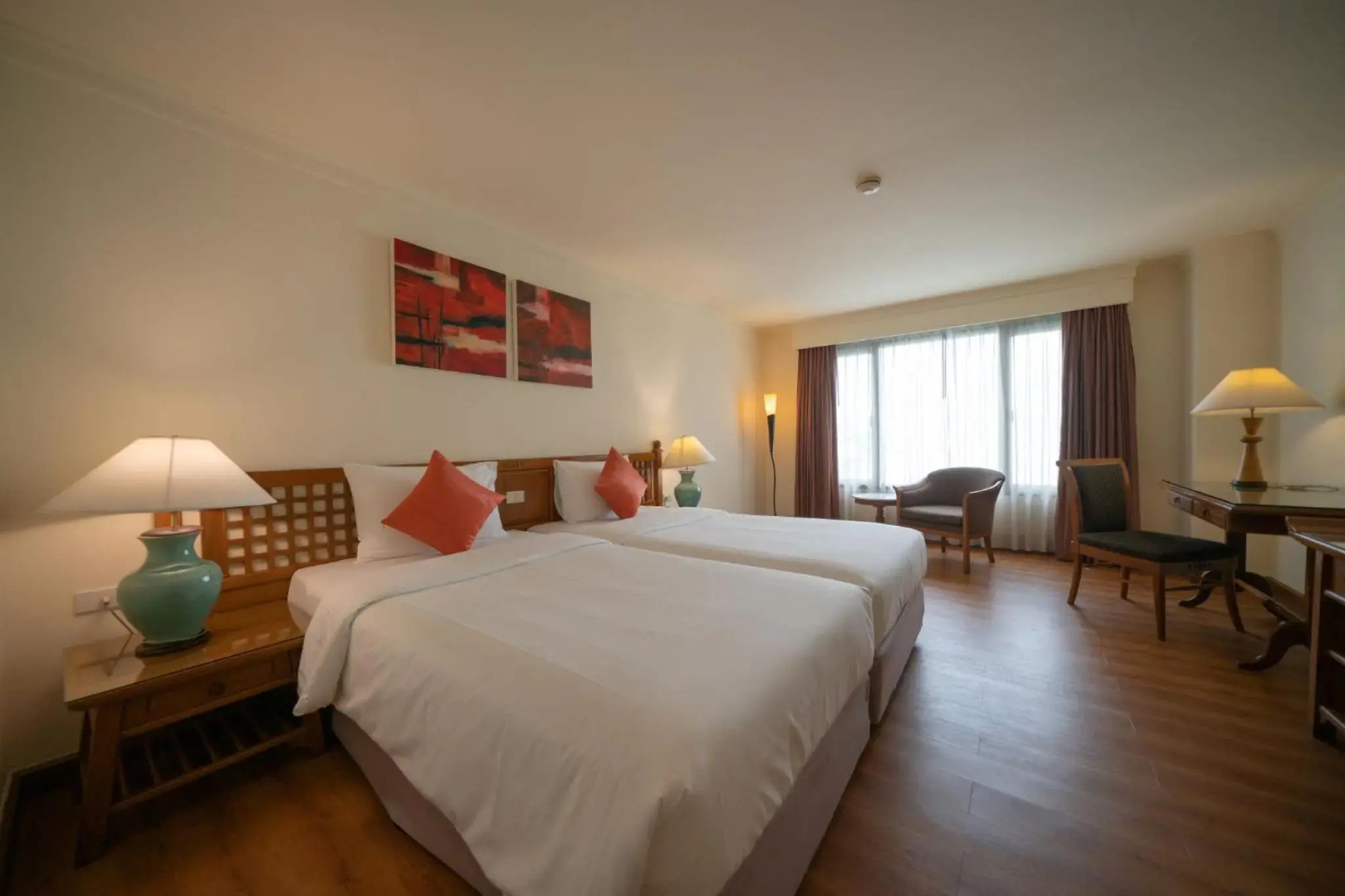 Foto - Sinsuvarn Airport Suite Hotel