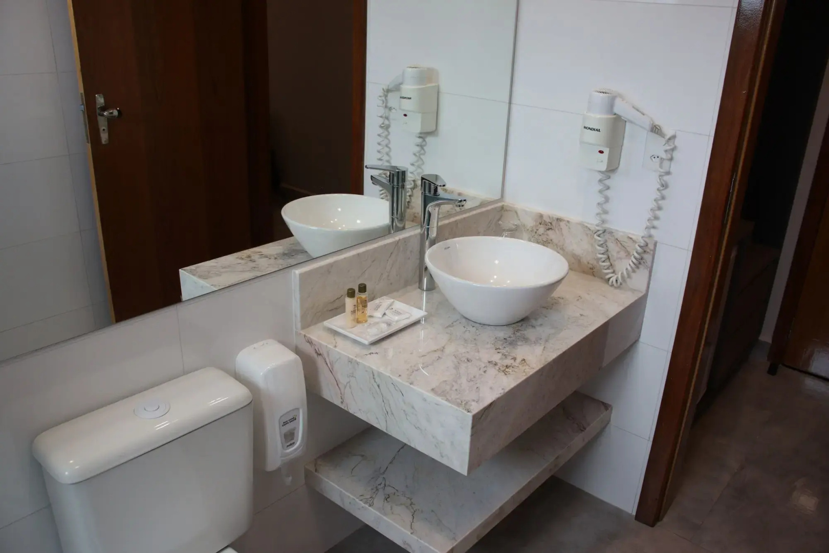 Foto - Nadai Confort Hotel e Spa
