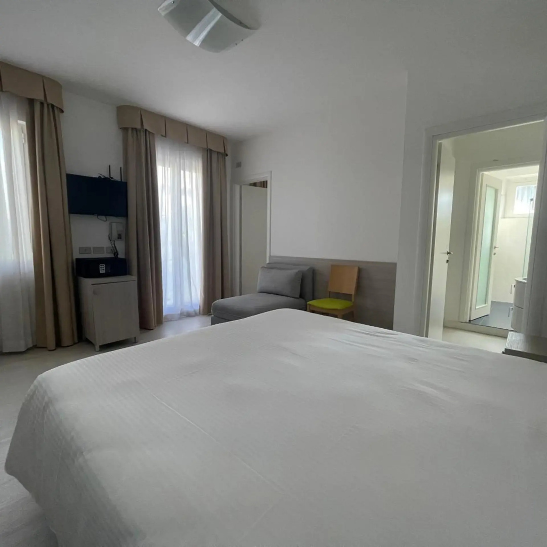 Foto - Hotel Athena