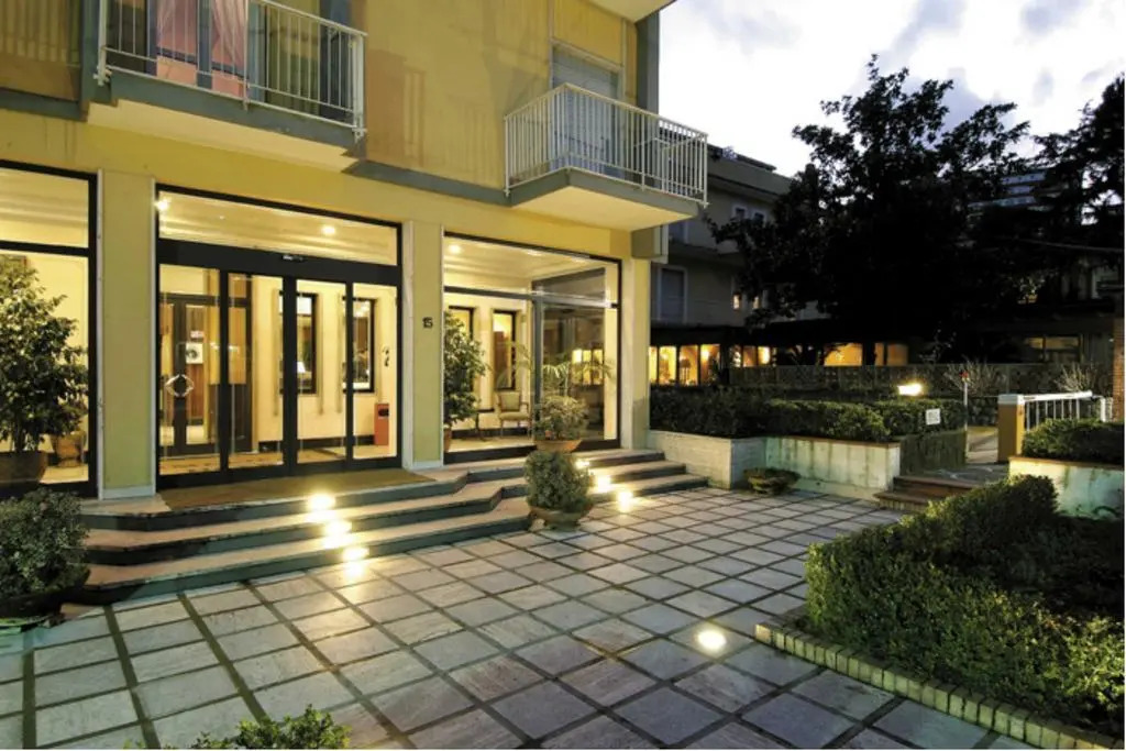 Photo - American Hotel