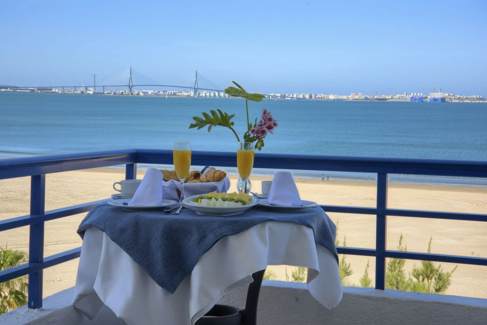 Photo - Hotel Puerto Bahía & Spa