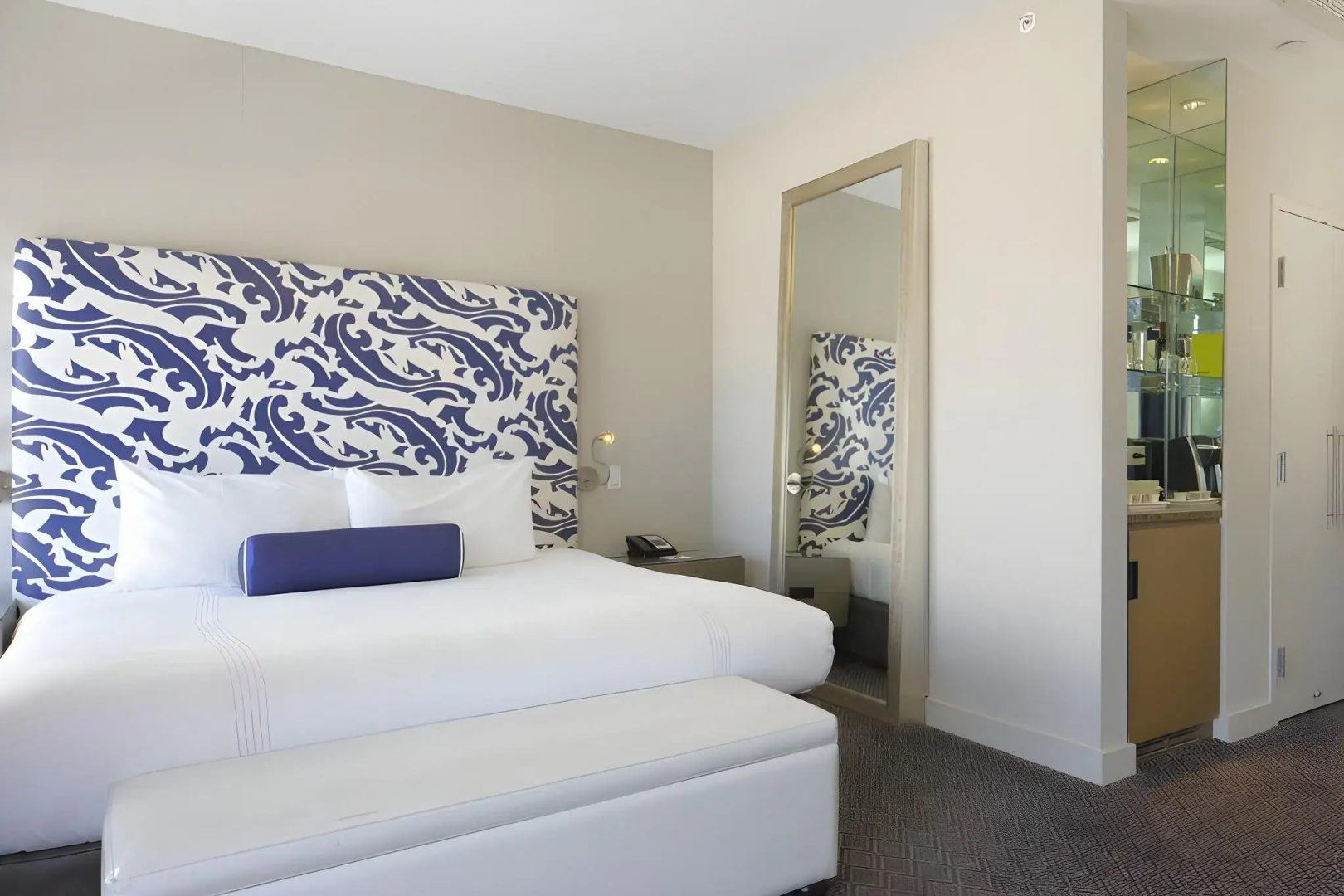 Photo - Hotel Breakwater South Beach