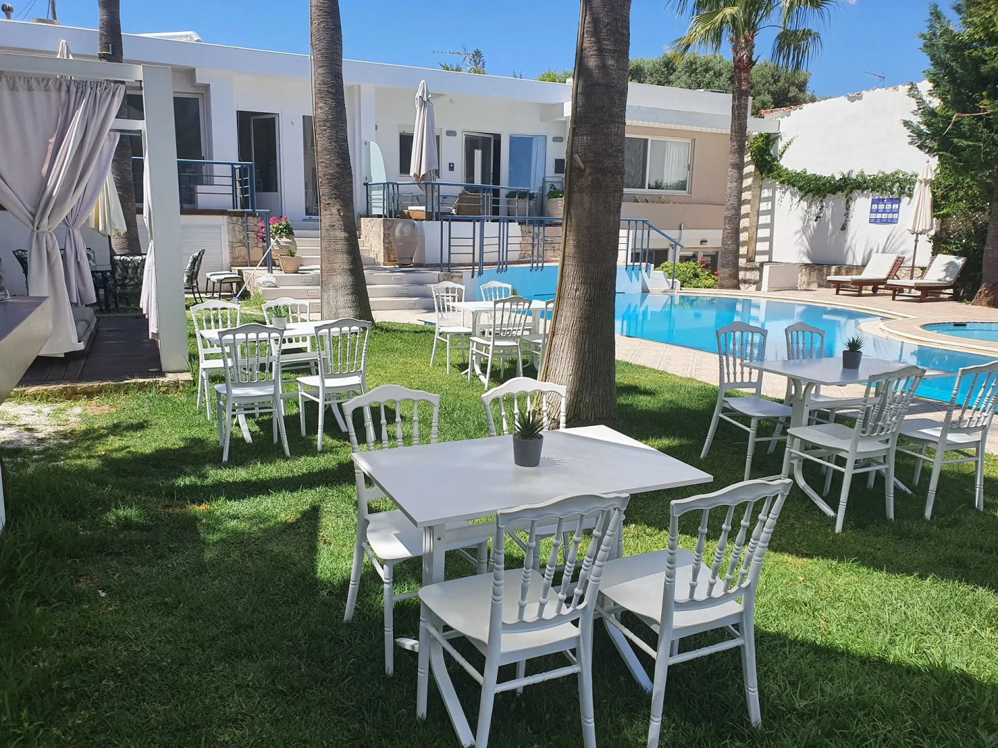 Photo - Elizabeth Suites
