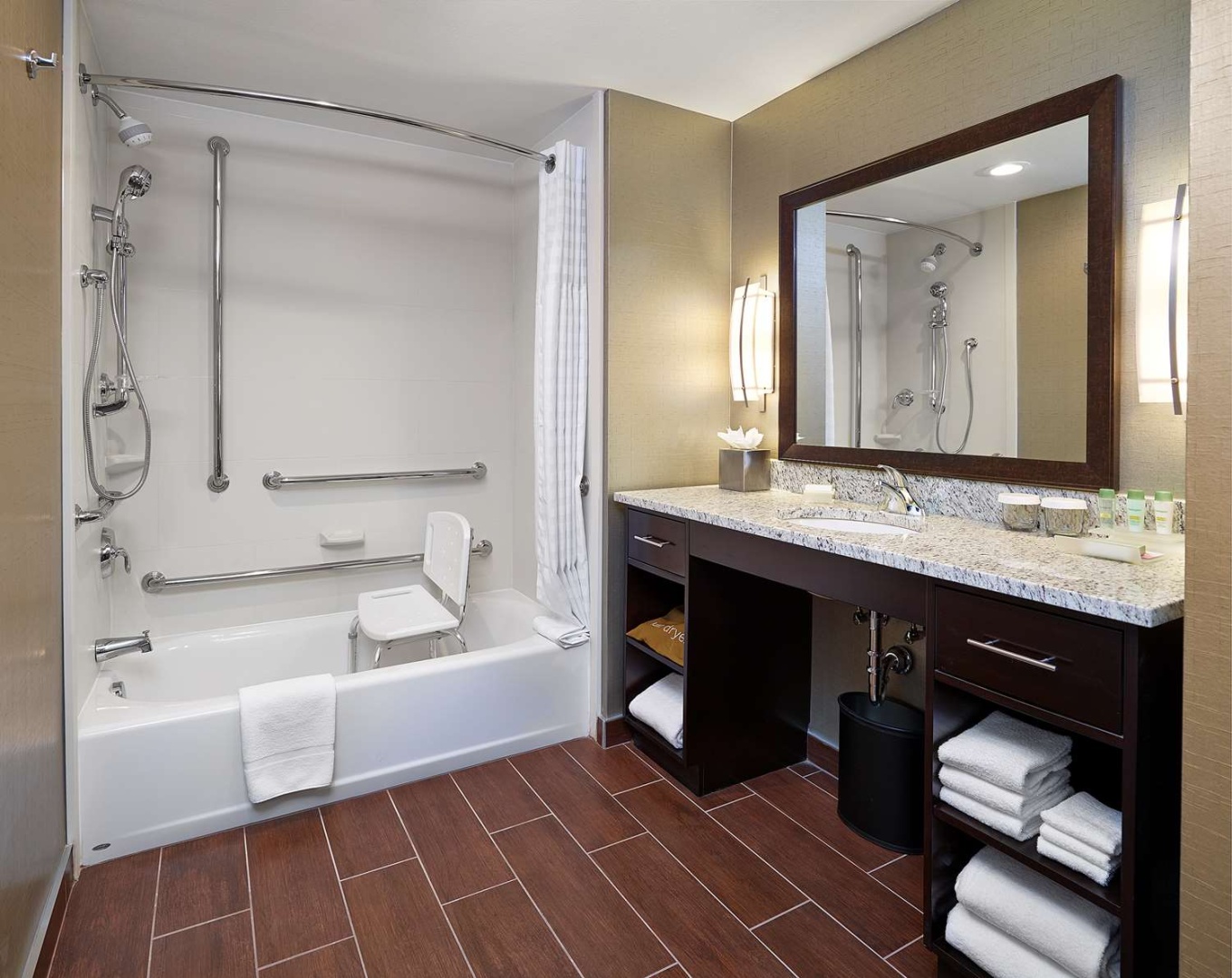 Photo - Homewood Suites by Hilton Calgary-Airport, Alberta, Canada