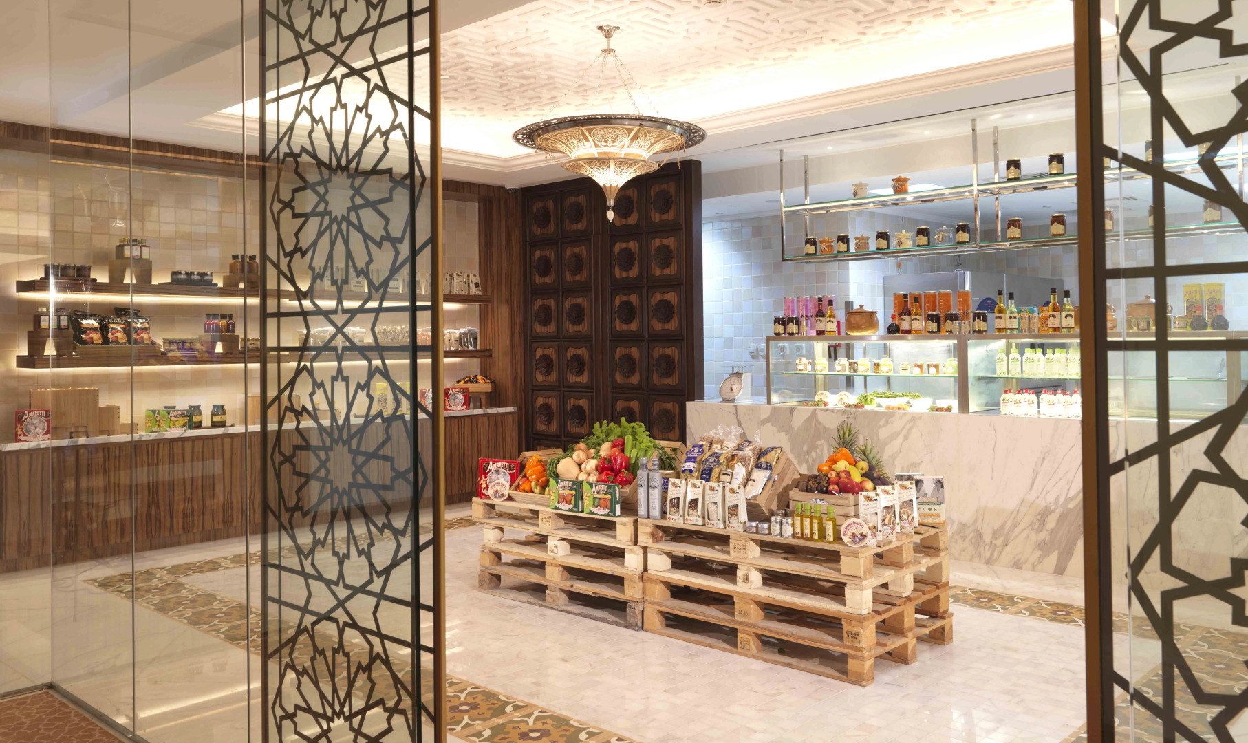 Photo - Bab Al Qasr Hotel