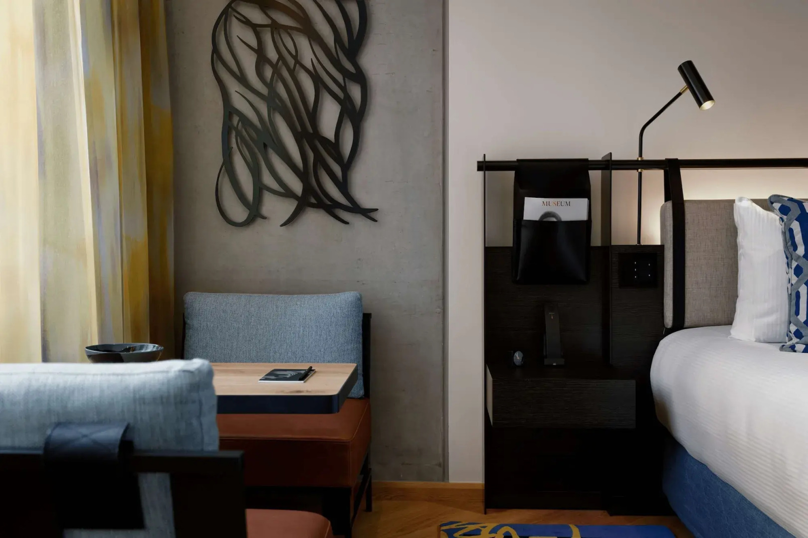 Photo - QT Melbourne