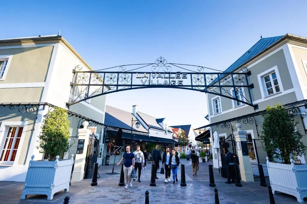 Photo - Staycity Aparthotels near Disneyland Paris