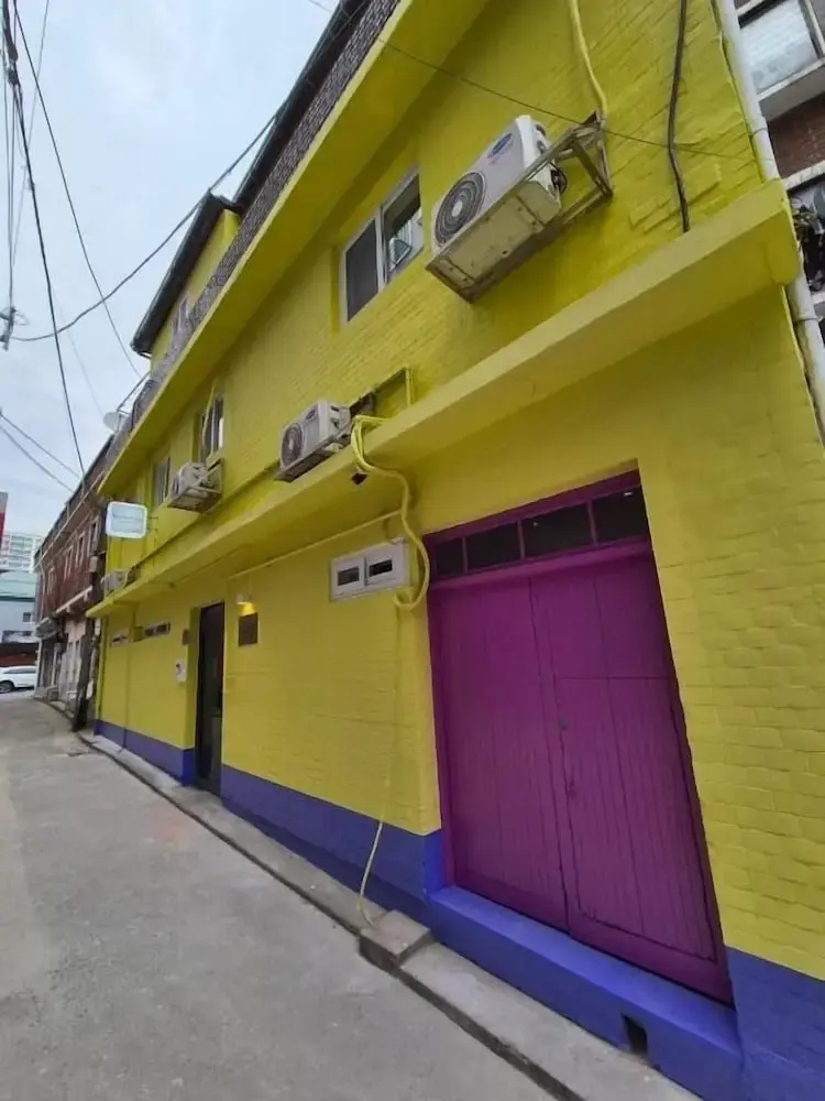 Photo - Ribini house
